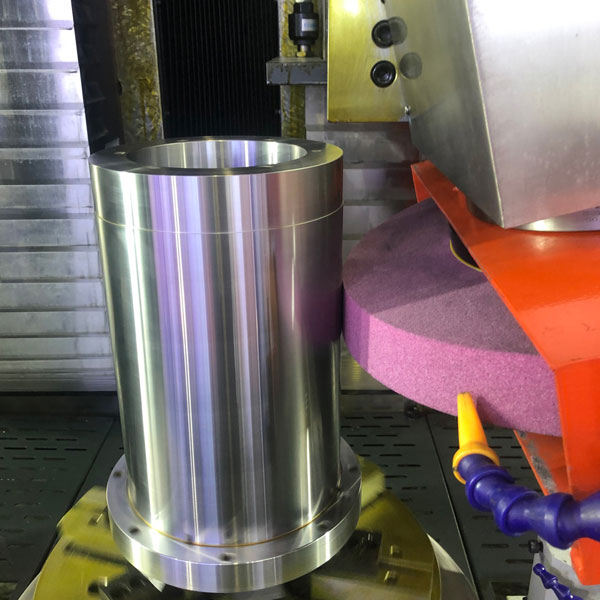 M&aacute;quina de moagem cil&iacute;ndrica