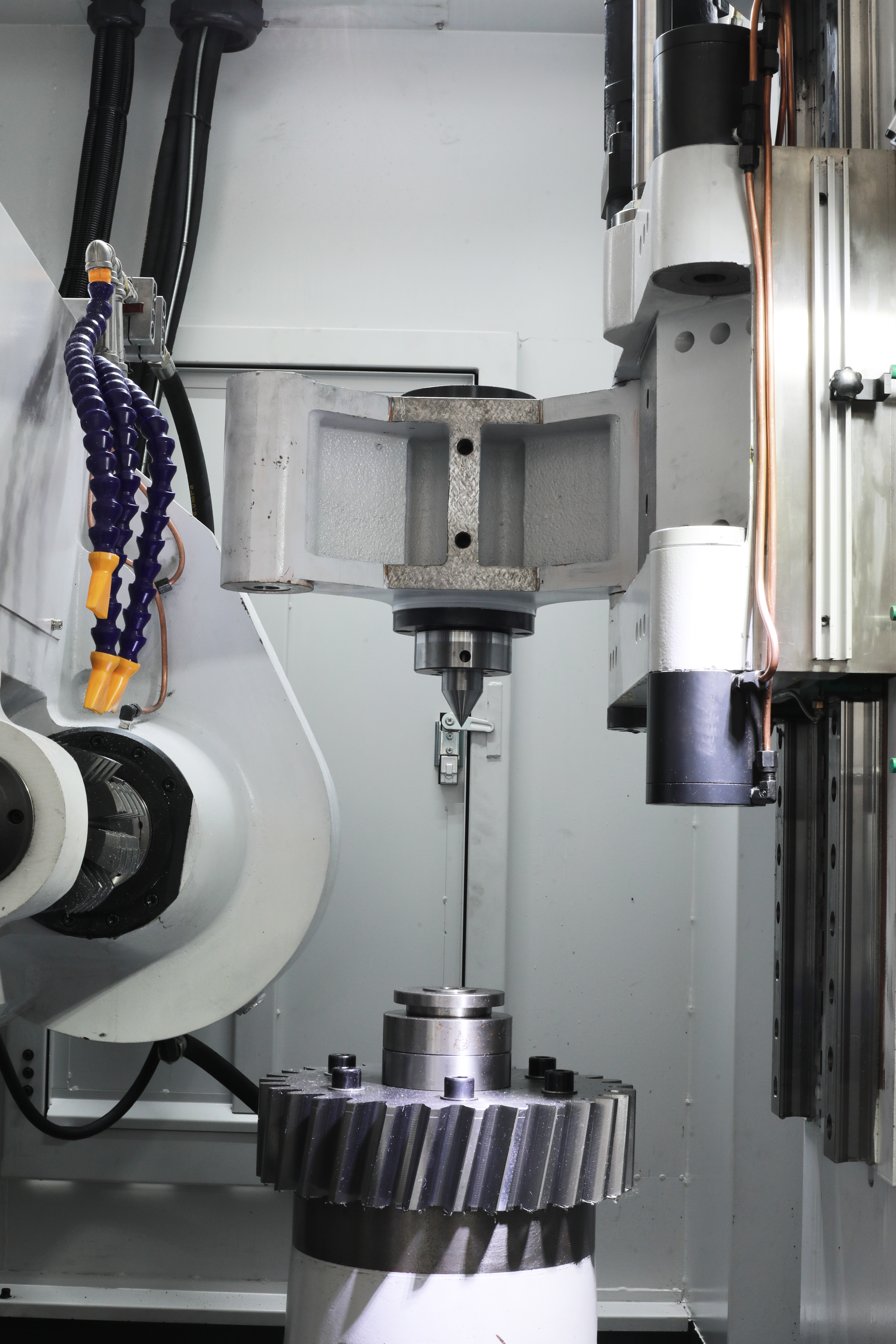 M&aacute;quina de fabrica&ccedil;&atilde;o de engrenagem
